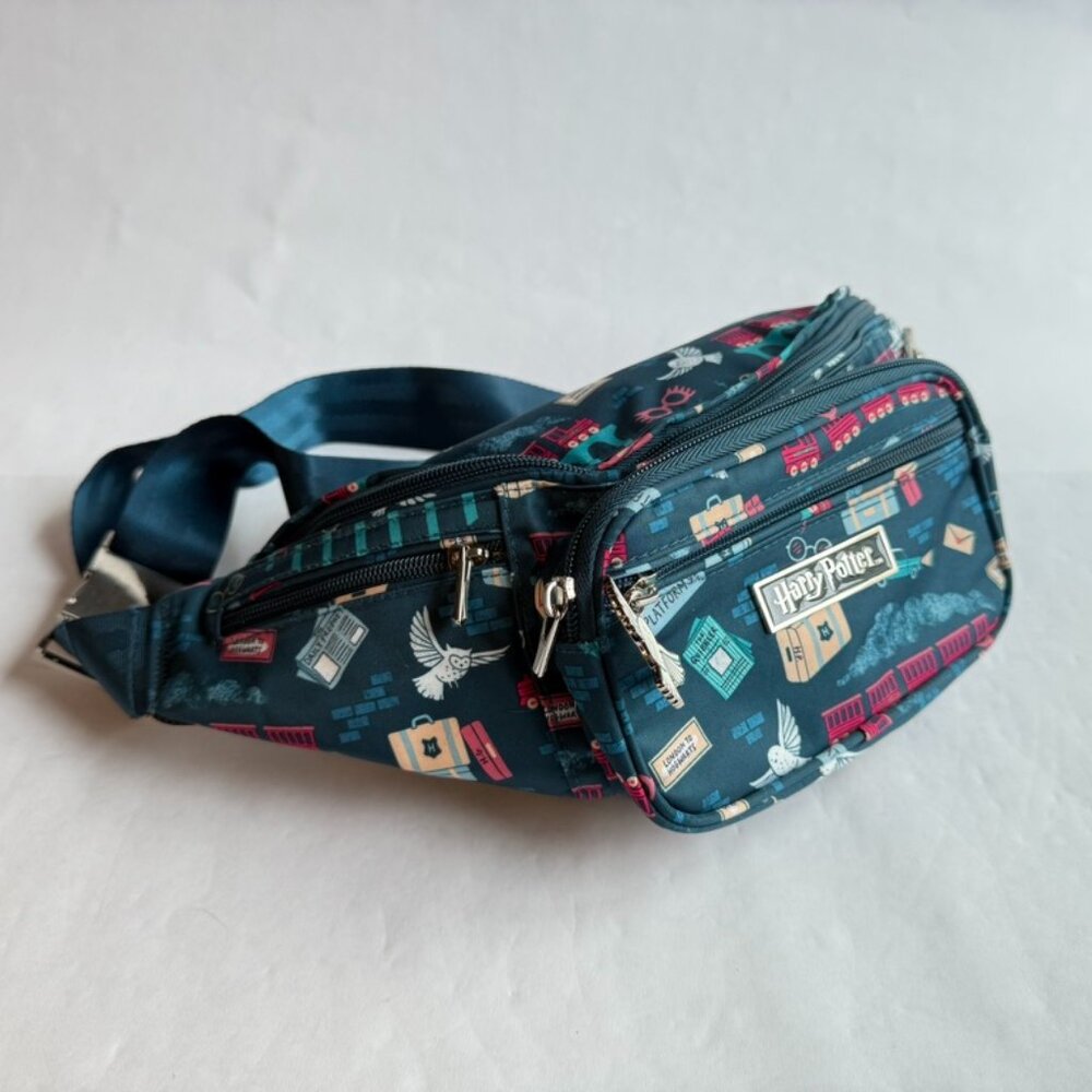 RARE Harry Potter x JuJuBe Fanny Pack – Discontinued & Hard to Find!